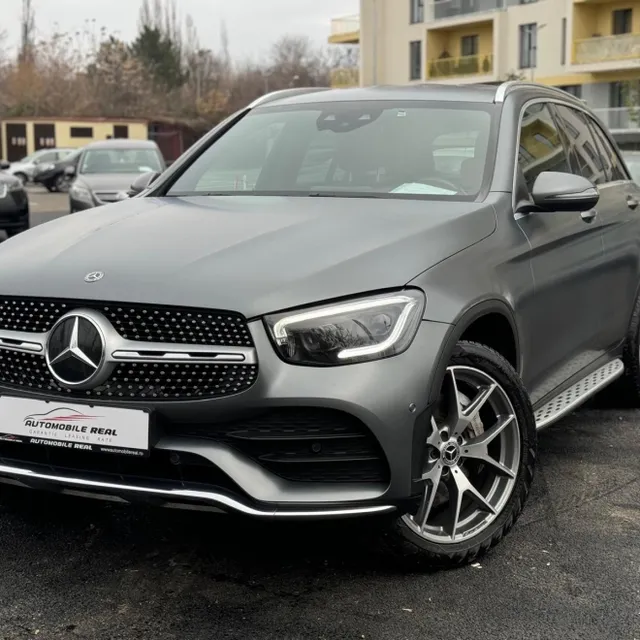 MERCEDES-BENZ GLC