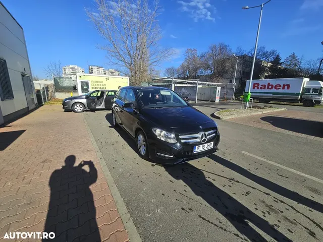 MERCEDES-BENZ B CLASS