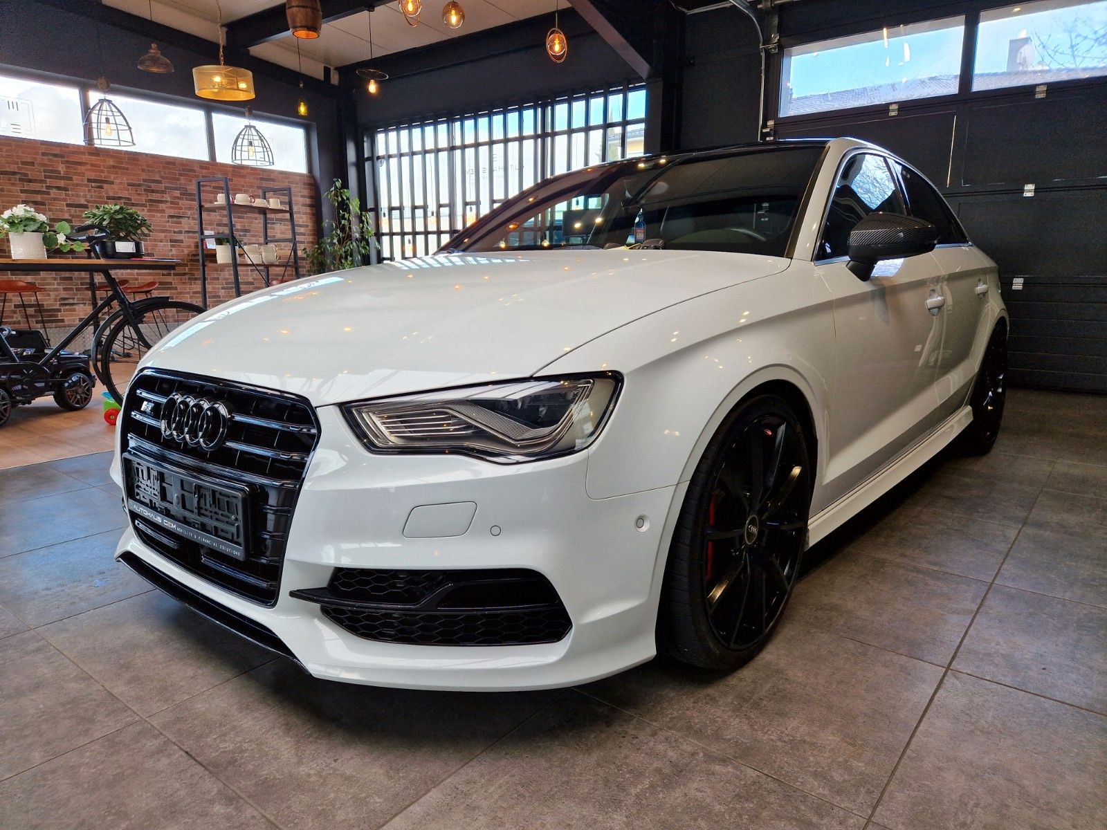 AUDI S3