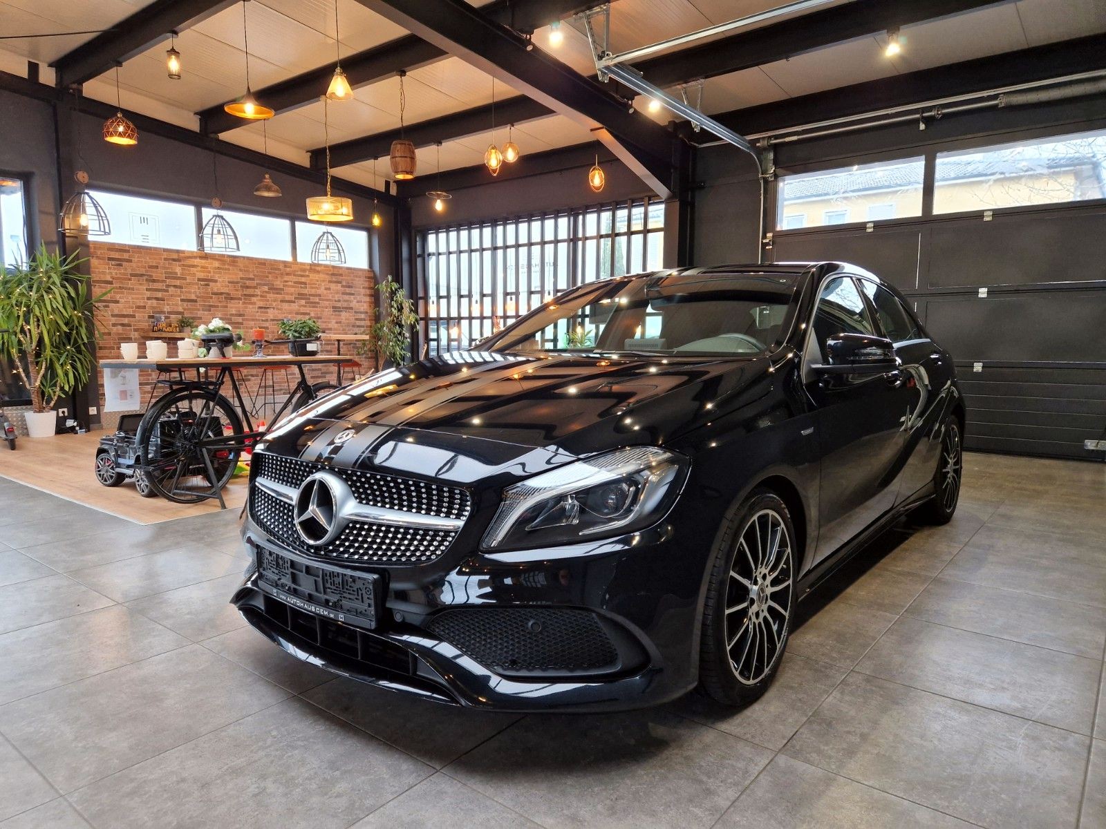 MERCEDES-BENZ A CLASS
