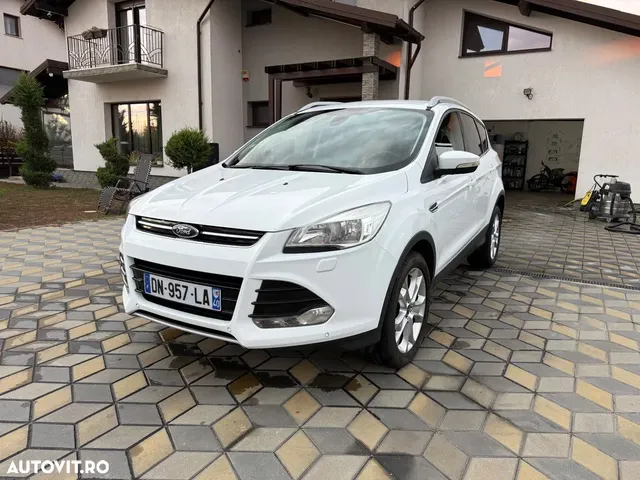 FORD KUGA