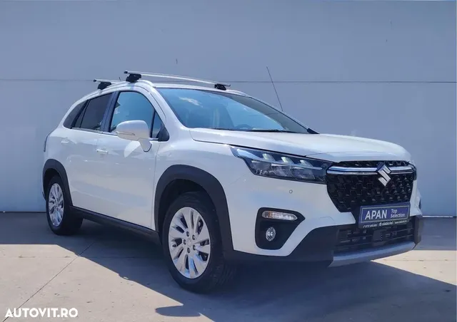 SUZUKI S-CROSS