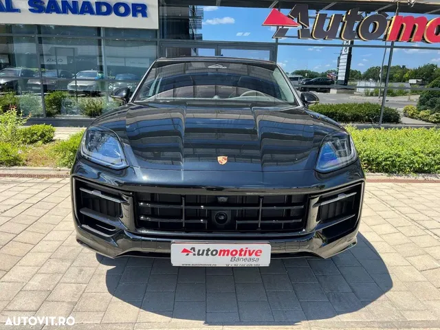 PORSCHE CAYENNE COUPE