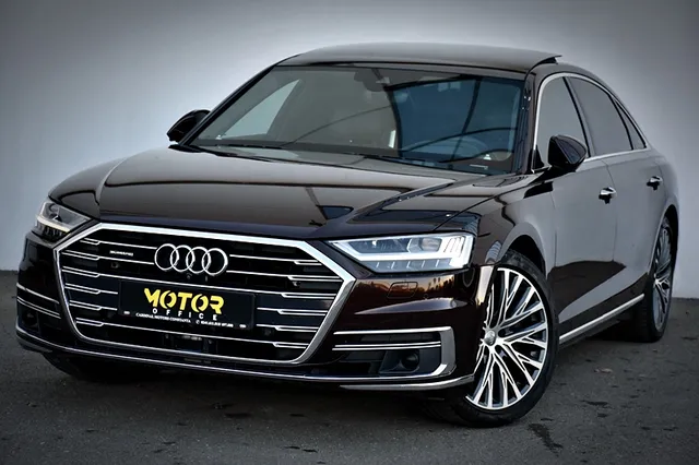 AUDI A8
