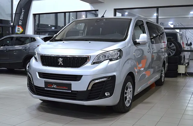 PEUGEOT TRAVELLER