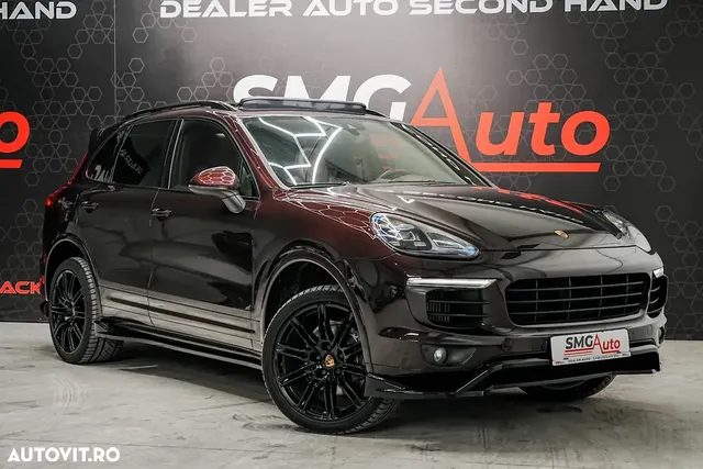 PORSCHE CAYENNE
