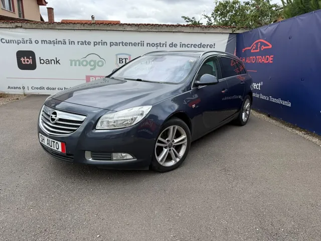 OPEL INSIGNIA
