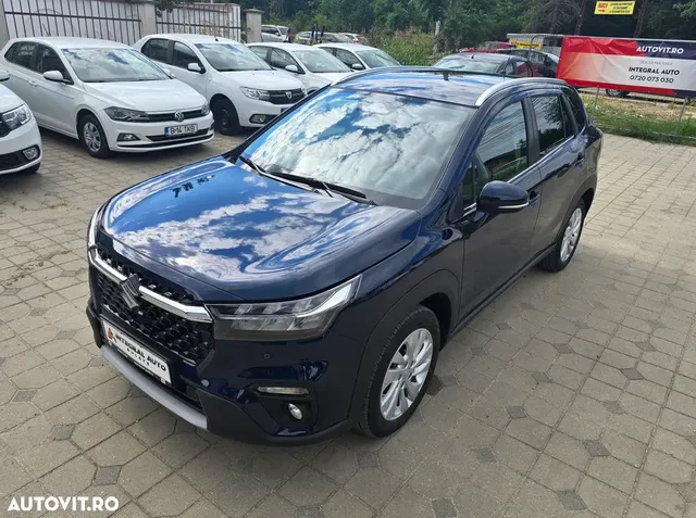 SUZUKI S-CROSS