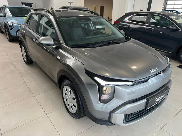KIA STONIC