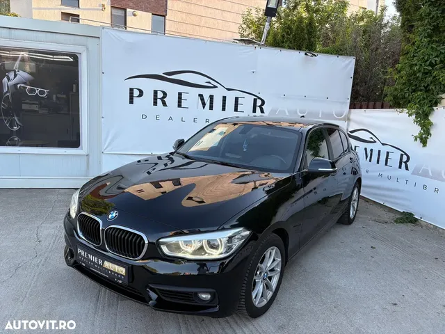 BMW 1 SERIES