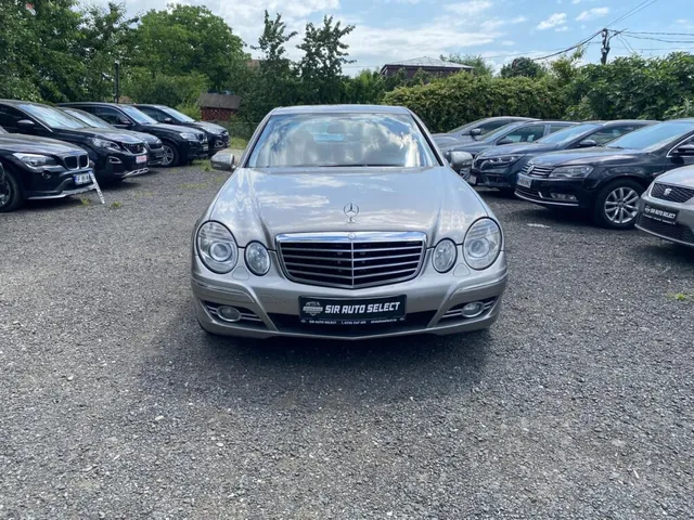 MERCEDES-BENZ E CLASS