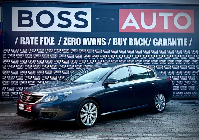 RENAULT LATITUDE