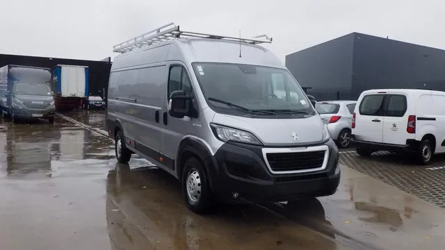 PEUGEOT BOXER