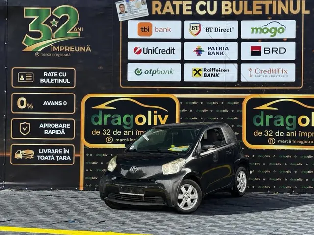 TOYOTA IQ