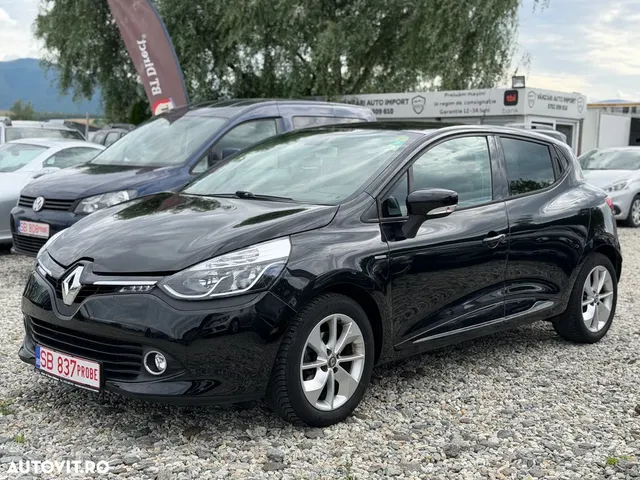 RENAULT CLIO