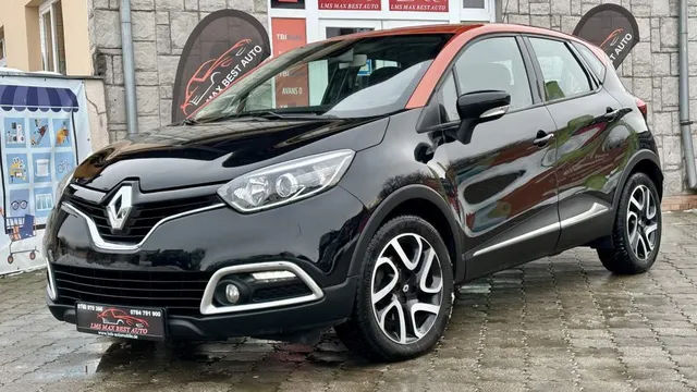 RENAULT CAPTUR