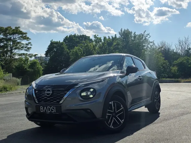 NISSAN JUKE
