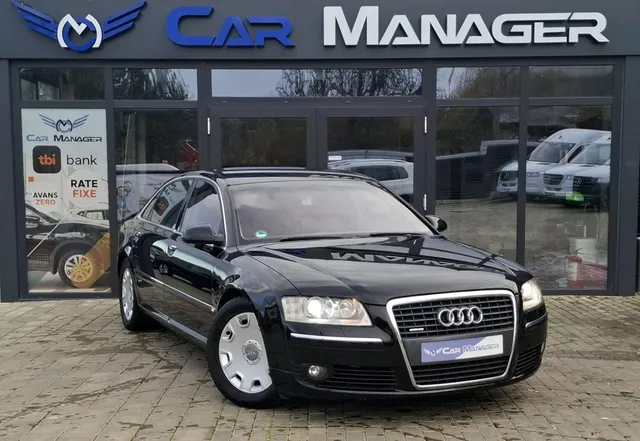 AUDI A8