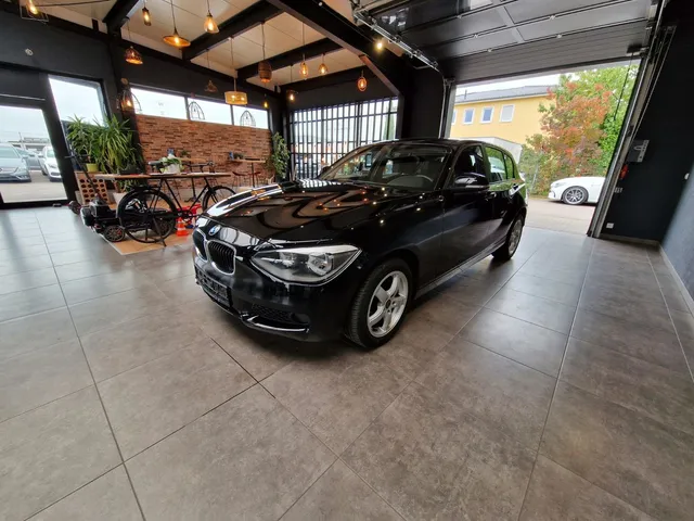 BMW 114I