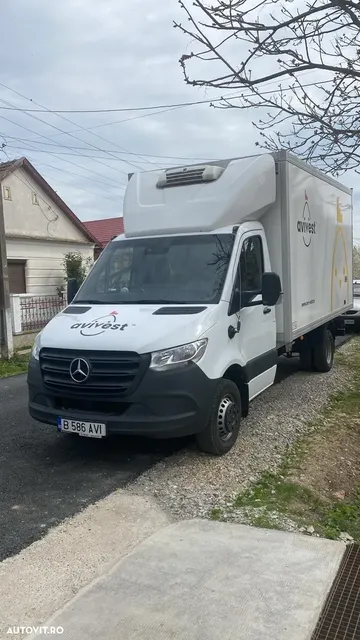 MERCEDES-BENZ SPRINTER