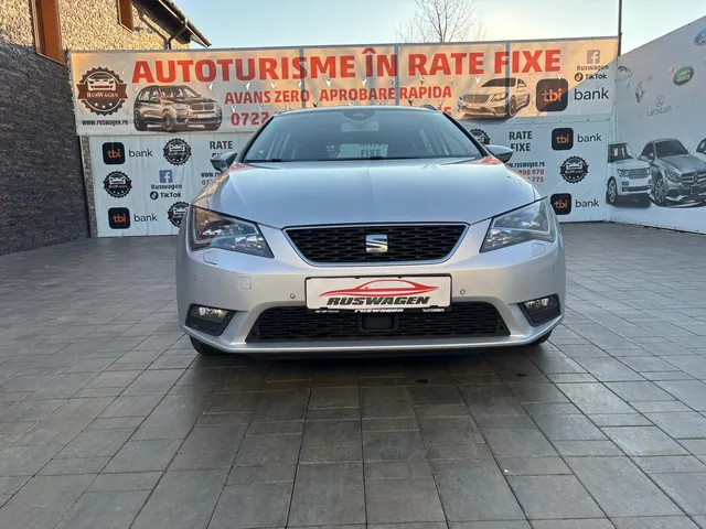 SEAT LEON