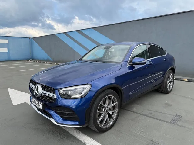 MERCEDES-BENZ GLC