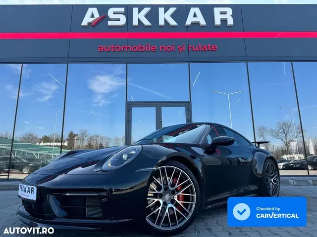 PORSCHE 911