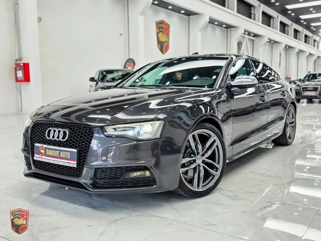 AUDI A5