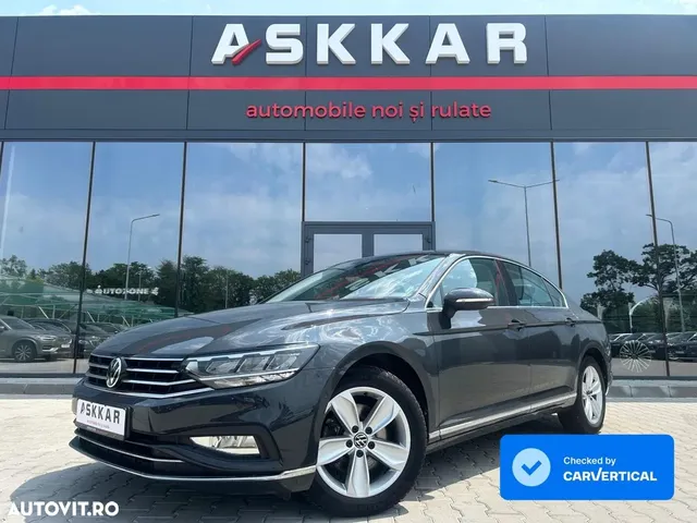 VOLKSWAGEN PASSAT
