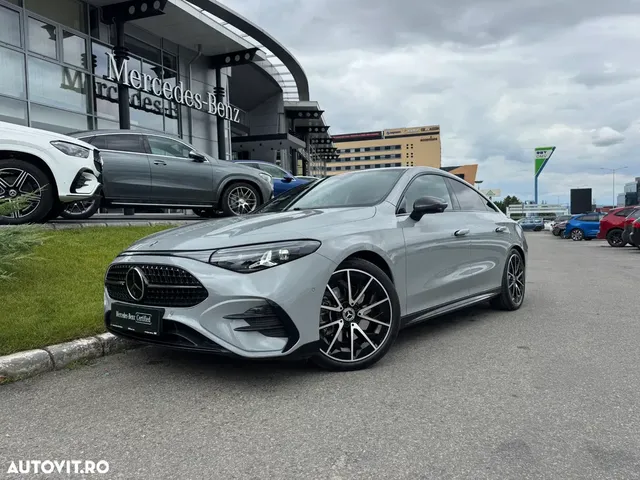 MERCEDES-BENZ CLA