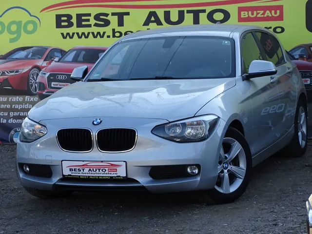 BMW 1 SERIES