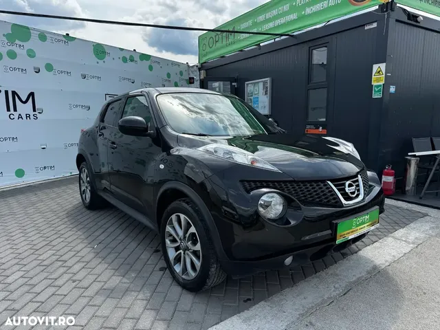 NISSAN JUKE