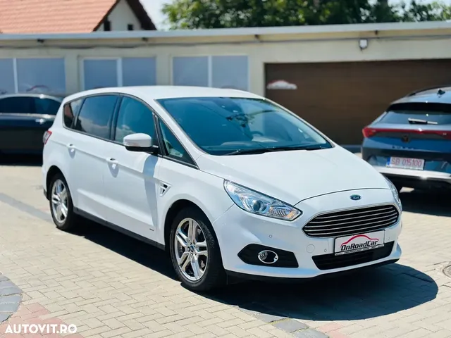 FORD S-MAX