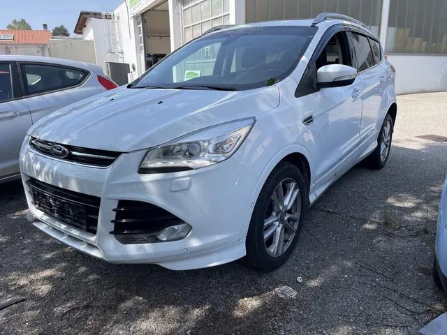 FORD KUGA