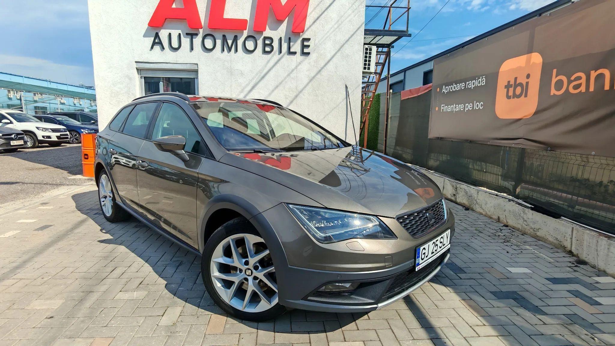 SEAT LEON