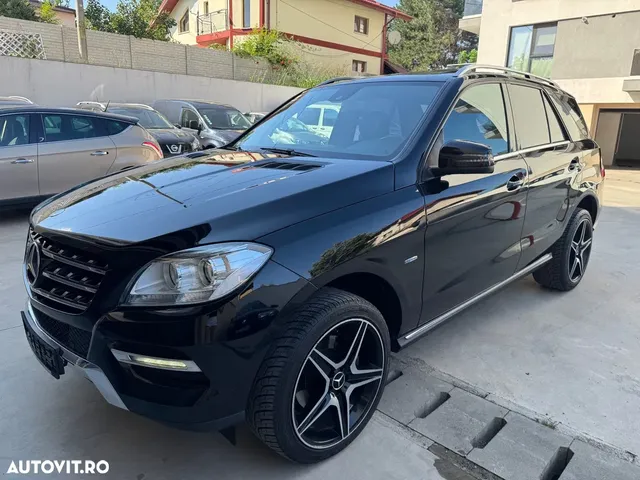 MERCEDES-BENZ ML
