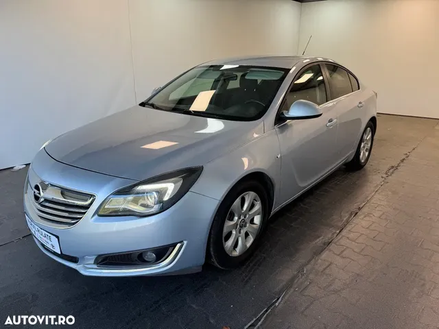 OPEL INSIGNIA