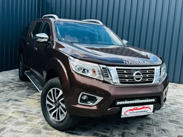 NISSAN NAVARA