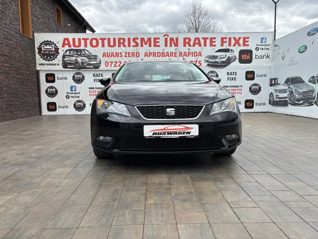 SEAT LEON