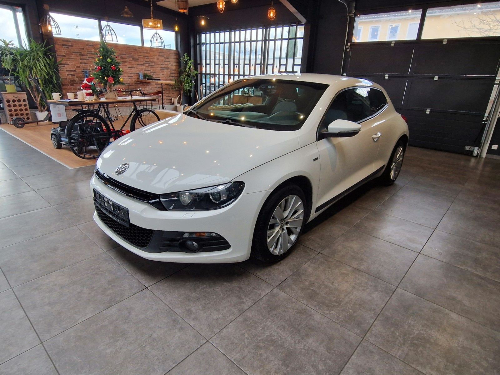 VOLKSWAGEN SCIROCCO