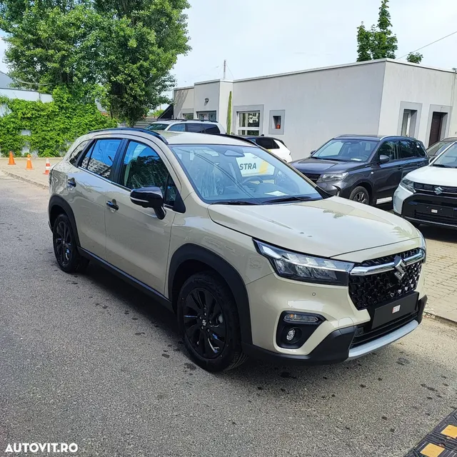 SUZUKI S-CROSS