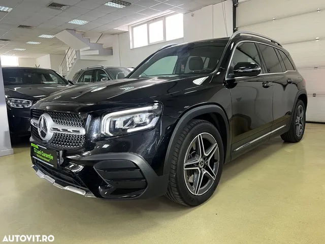 MERCEDES-BENZ GLB