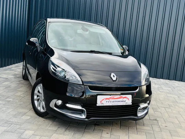 RENAULT SCENIC