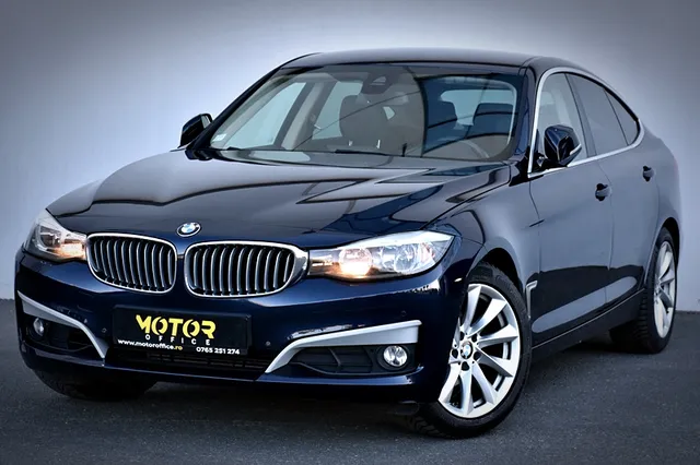 BMW 3 SERIES