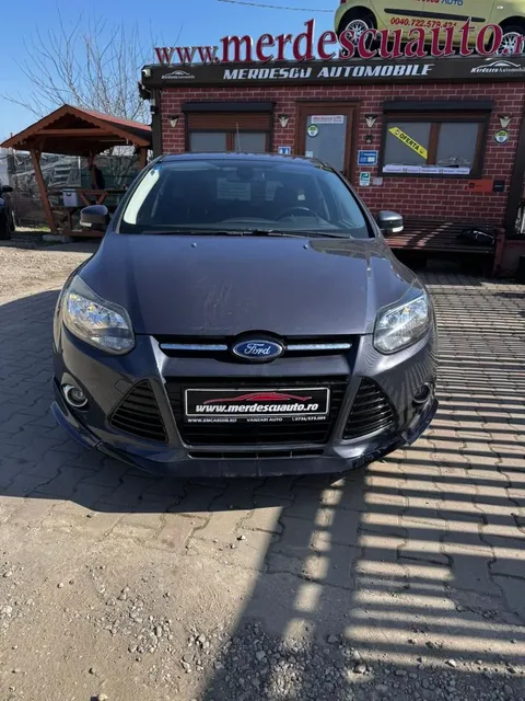 FORD FOCUS