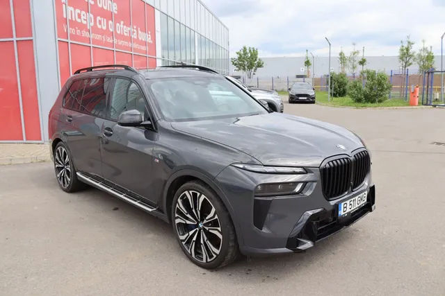 BMW X7