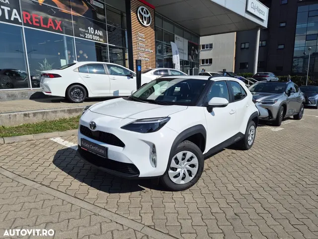 TOYOTA YARIS CROSS