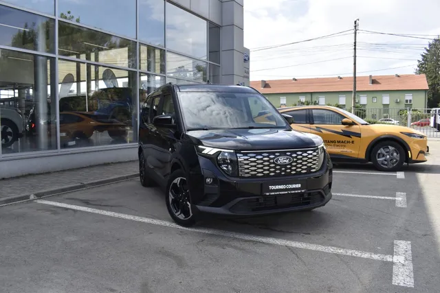 FORD TOURNEO COURIER