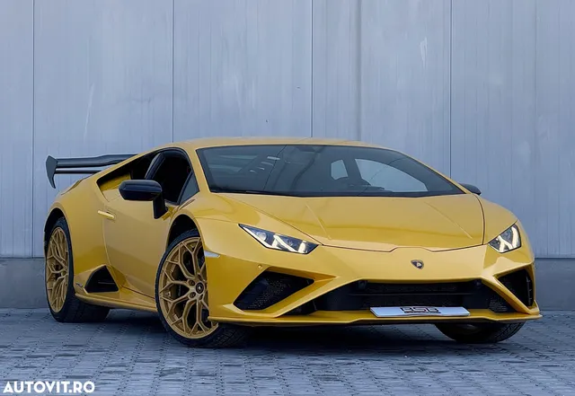 LAMBORGHINI HURACAN