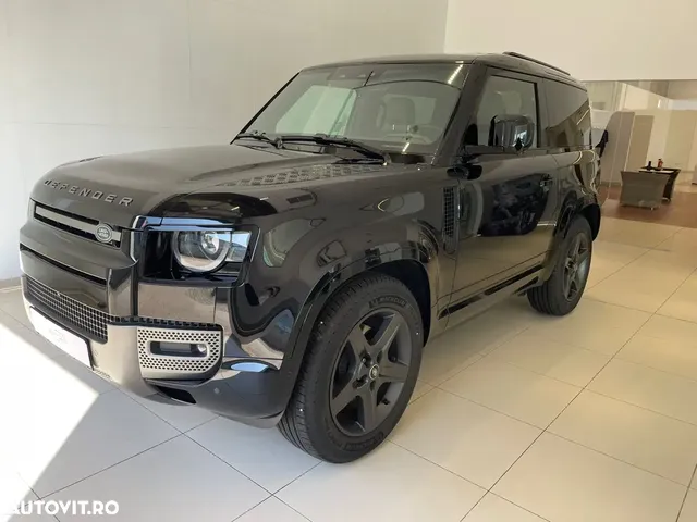 LAND ROVER DEFENDER